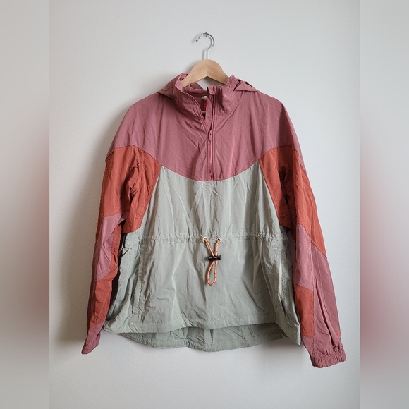 Lululemon Evergreen Anorak - Size 10 - Picture 8 of 11